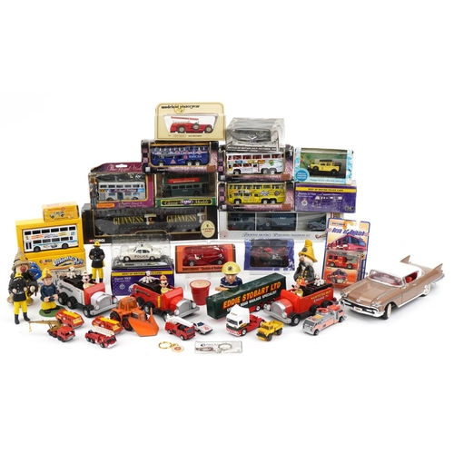 1467 - Collection of vintage and later toys including diecast vehicles with boxes