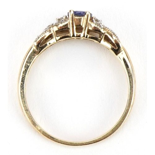 2110 - 14k gold tanzanite ring with diamond shoulders, size L/M, 2.1g