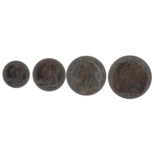 1569 - Queen Victoria 1896 Maundy coin set with silk lined tooled leather fitted case