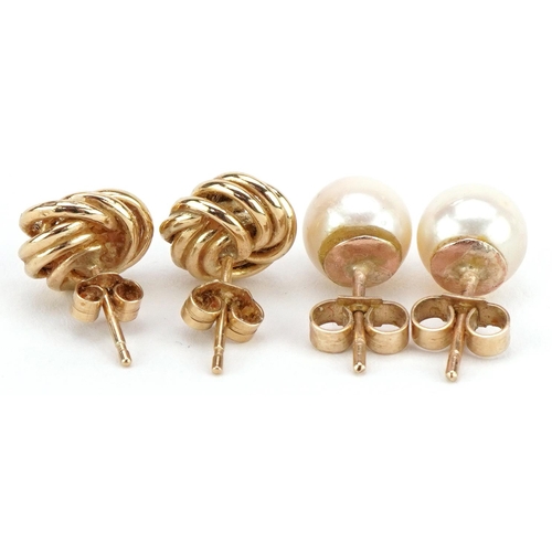 2177 - Two pairs of 9ct gold earrings comprising knot studs and pearl studs, the largest 1.0cm in diameter,... 