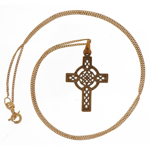 2130 - 9ct gold Celtic cross pendant on 9ct gold curb link necklace, 3.3cm high and 46cm in length, total 2... 