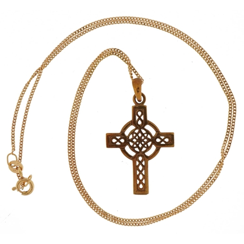 2130 - 9ct gold Celtic cross pendant on 9ct gold curb link necklace, 3.3cm high and 46cm in length, total 2... 