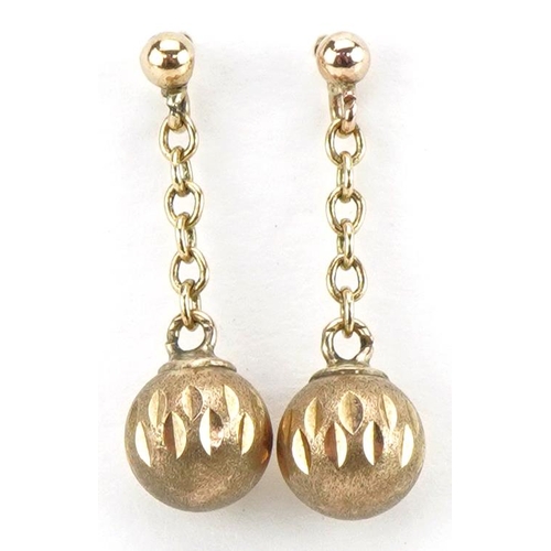 2212 - Pair of 9ct gold Belcher link ball drop earrings, 2.2cm high, 1.9g