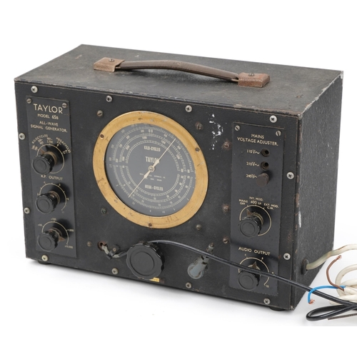 609 - Vintage Taylor model 65B all wave signal generator