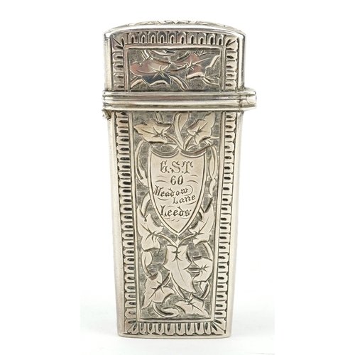 75 - Hilliard & Thomason, Victoria silver needle case engraved with ivy leaves on vines, Birmingham 1878,... 