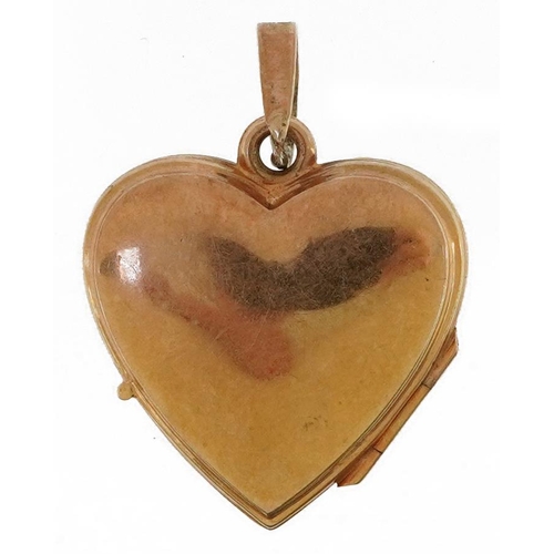 2162 - 9ct two tone gold love heart locket, 2.5cm high, 1.9g