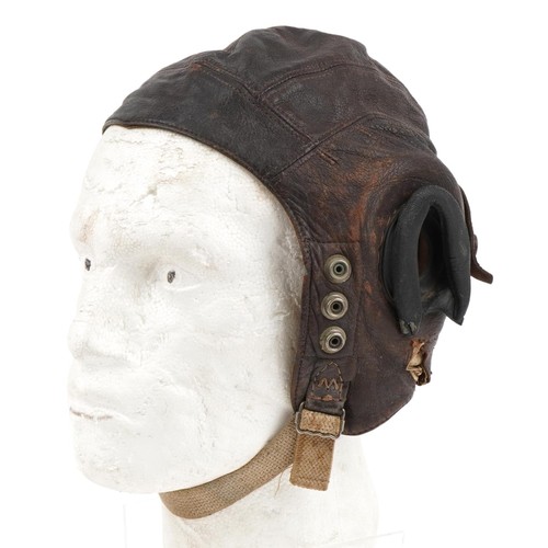 1531 - Military interest leather flying hat