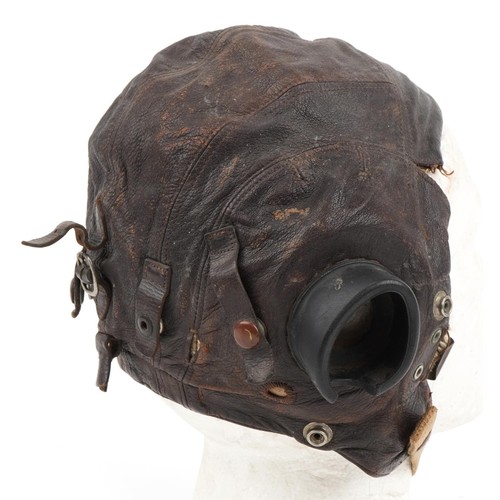 1531 - Military interest leather flying hat