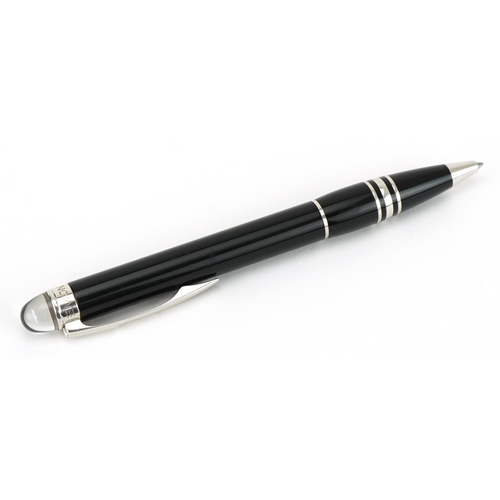 132 - Montblanc Starwalker ballpoint pen