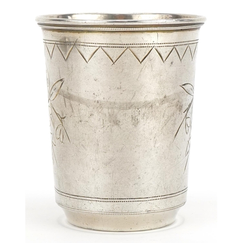 575 - Silver beaker engraved with flowers, impressed Russian marks to the base, 7.5cm high, 70.2g