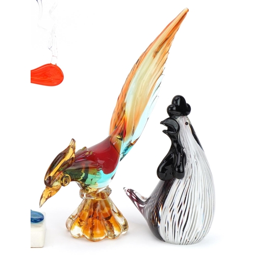 481 - Art glassware including a Murano three colour bird and Venini style cockerel paperweight, the larges... 