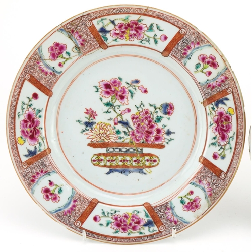 356 - Two Chinese porcelain plates comprising one hand painted in the famille verte palette with a figure ... 