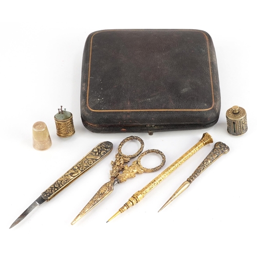 383 - Early 19th century travelling sewing necessaire  retailed by W Thornhill & Co of New Bond Street Lon... 