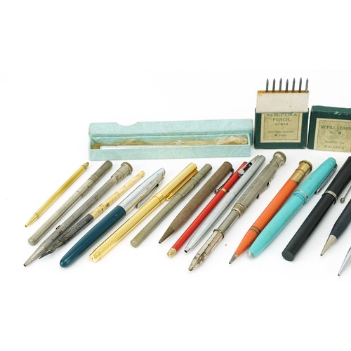 247 - 19th century and later pens, pencils and accessories including bone handled dip pens, Eversharp gold... 