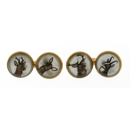 2001 - Pair of 14ct gold Essex Crystal deer cufflinks housed in a fitted velvet box, 1.4cm in diameter, 10.... 