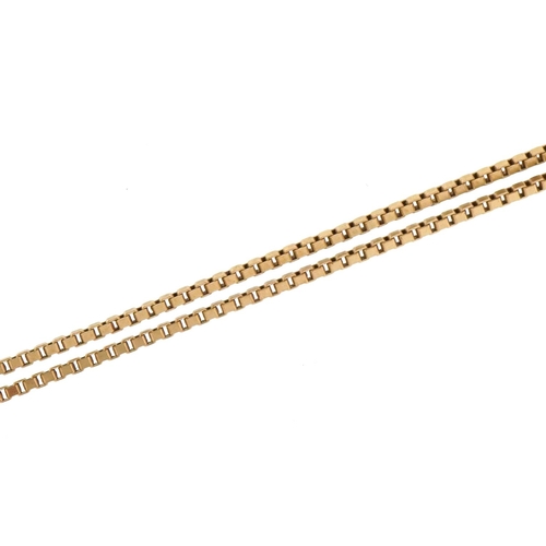 60 - 9ct gold box link necklace, 40cm in length, 3.0g