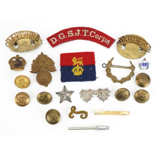 79 - Militaria including silver Royal Artillery mizpah double love heart brooch, cap badge, buttons and D... 