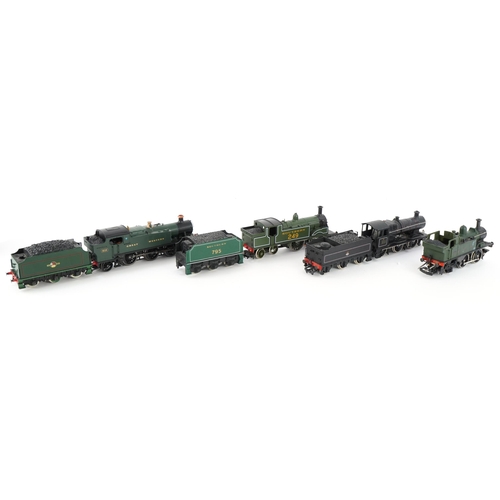 102 - Four Hornby OO gauge model railway locomotives, three with tenders including Great Western 6113 and ... 