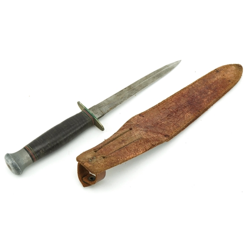 2503 - Military interest Milbro Camar fighting knife in leather scabbard, Made in Sheffield England, 26cm i... 