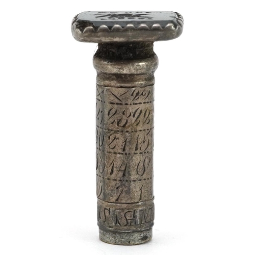 369 - Georgian unmarked silver calendar wax seal, 'Forget me not', 3cm high