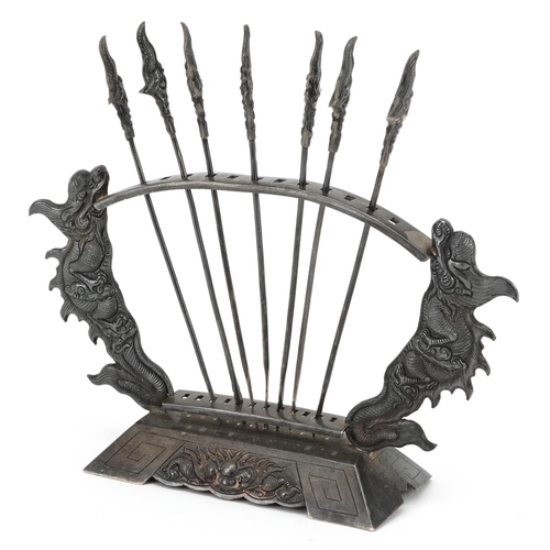 180 - Vietnamese silver dragon cocktail stand, 12cm high x 13cm wide, 89.0g