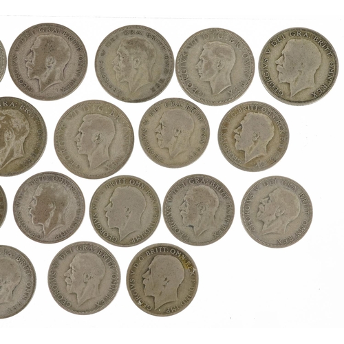 2552 - British pre decimal, pre 1947 half crowns and florins, 280g