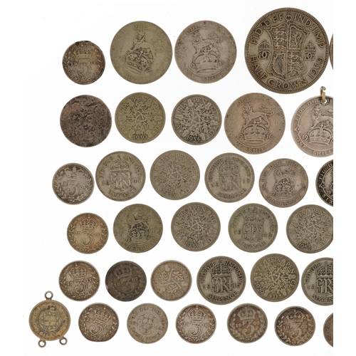 2544 - Victorian and later British coinage including 1882 half crown, shillings and thrupenny bits, 150g