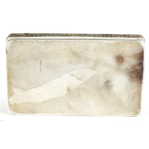 399 - Rectangular silver snuff box, the hinged lid embossed with figures on horseback and hounds, London i... 