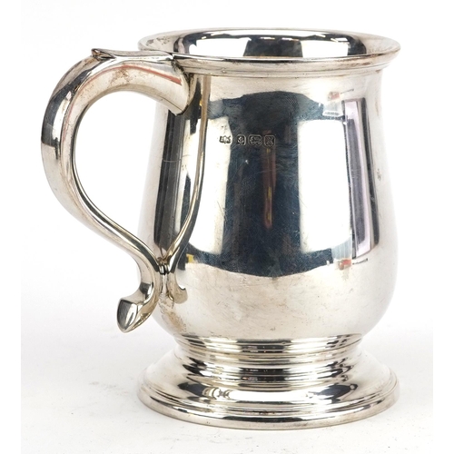 56 - A Wilcox, George VI silver one pint tankard, 12.5cm high, 318.4g