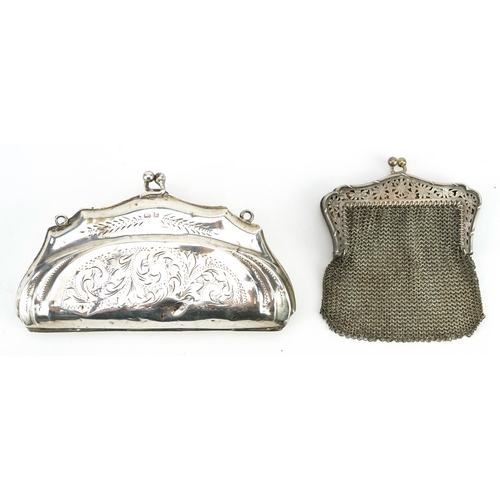 404 - George V silver concertina purse and a French silver chain link coin purse, the largest 12.5cm wide,... 