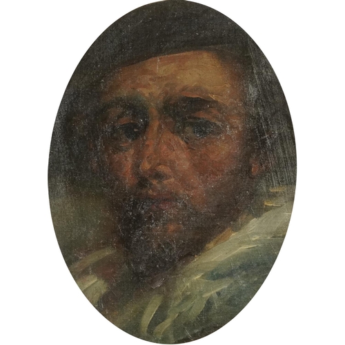 362 - Portrait of a gentleman, Old Master style oval oil, mounted and framed, 37.5cm x 28cm excluding the ... 