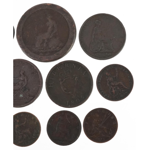 2561 - George III and later British and Irish coinage including 1805 halfpenny and farthings