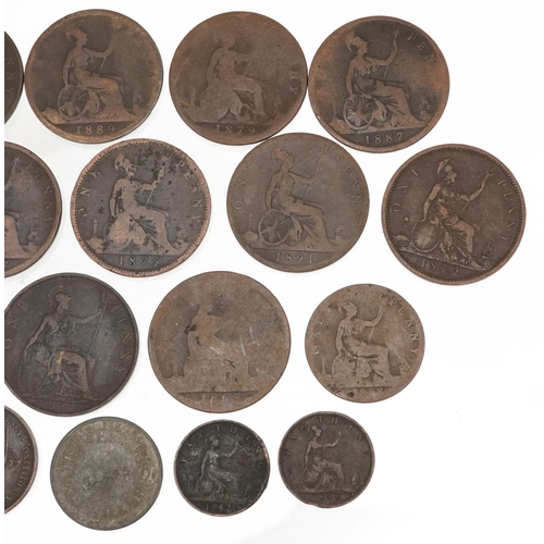 2562 - Victorian and later British coinage including pennies