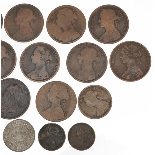 2562 - Victorian and later British coinage including pennies