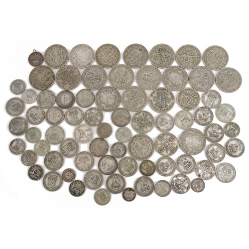 2555 - British pre decimal, pre 1947 coinage including shillings and half crowns, 552.9g