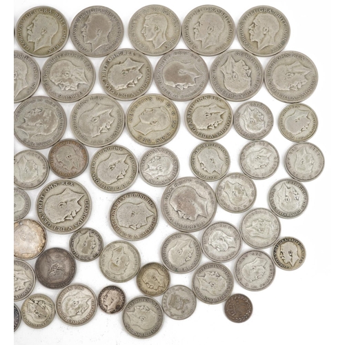 2555 - British pre decimal, pre 1947 coinage including shillings and half crowns, 552.9g