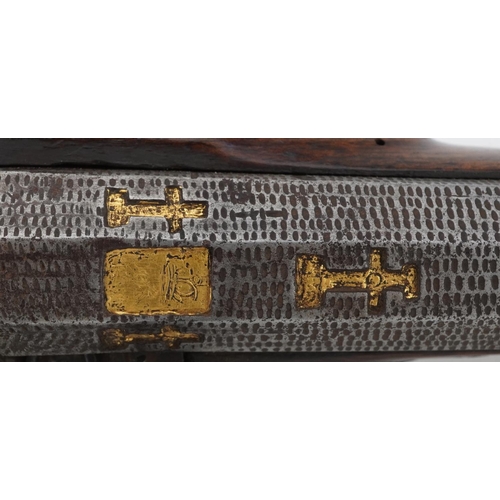 2509 - Antique flintlock pistol, various proof and gold touch marks to the barrel, 37.5cm in length