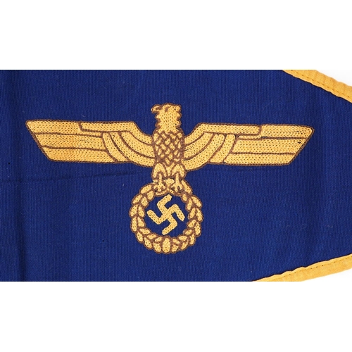 2477 - German military Third Reich Kriegsmarine officer's car pennant, 31cm in length
PROVENANCE: Brought b... 