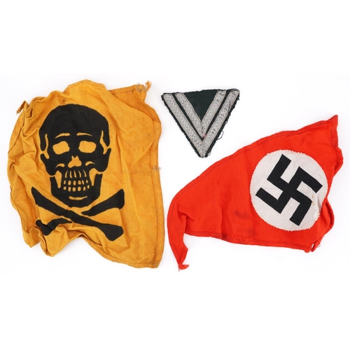 2478 - German military textiles including a Swastika pennant and mine marker, the largest 20cm x 20cm
PROVE... 