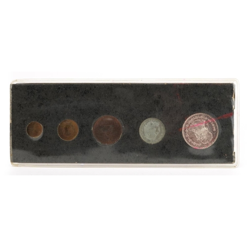 2588 - Mexican 1965 five coin set including un peso