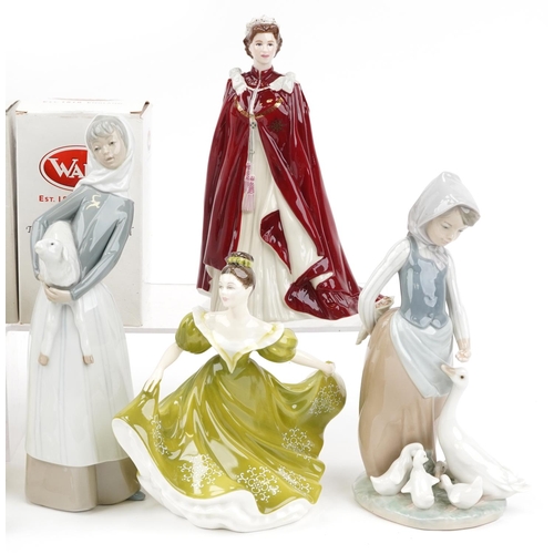 655 - Collectable figurines and characters, some with boxes, including Wade Peter Pan and Cinderella, Roya... 