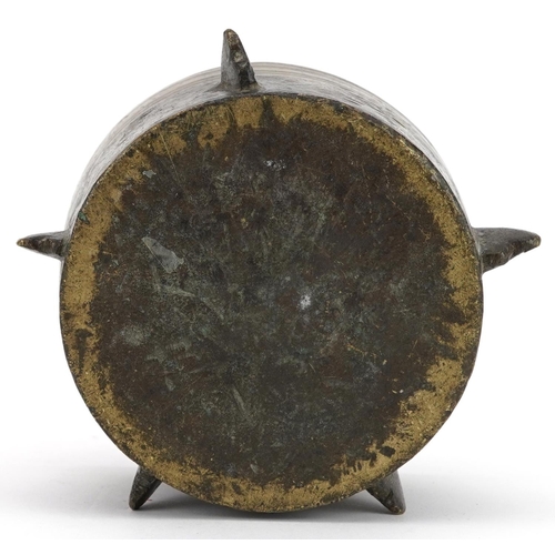 86 - Antique bronze mortar, 14cm in diameter