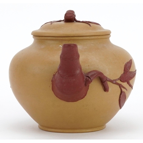 454 - Chinese Yixing terracotta teapot with naturalistic handle and spout, six figure character marks to t... 