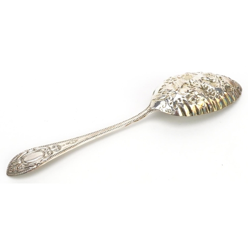 470 - James Dixon & Sons Ltd, Edwardian silver berry spoon housed in a Forsythe & Co Natal fitted case, 21... 