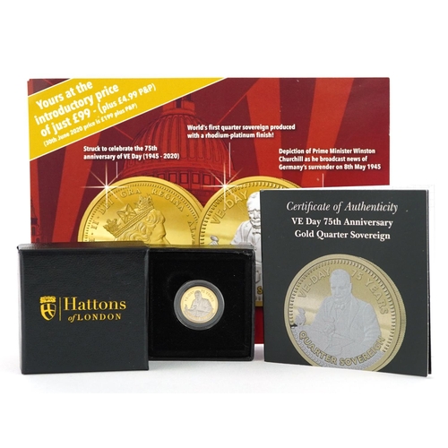 674 - Elizabeth II 2020 1/4 gold sovereign commemorating 75th anniversary of VE Day with Hattons of London... 