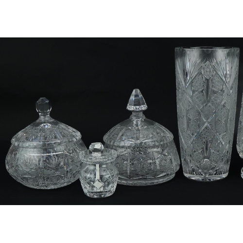 520 - Glassware and crystal including Waterford Crystal jar and cover and vases, the largest 25.5cm high