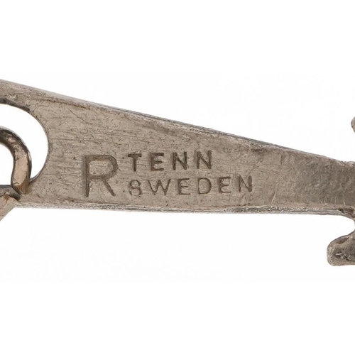 3235 - R Tenn, 1960s Swedish pewter pendant, 6cm high, 12.0g