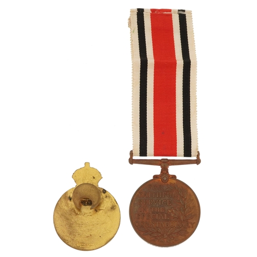 1233 - Military interest George V Faithful Service medal awarded to Tom W Machin of Rotherham with box of i... 