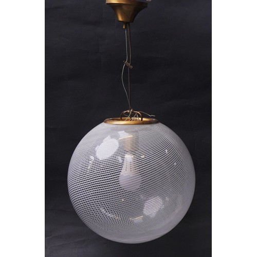 647 - Large Murano globular glass lamp, 35cm in diameter