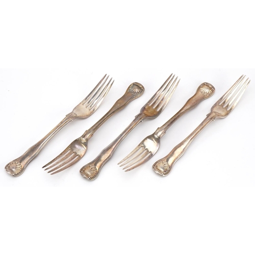 146 - Chawner & Co, five matching Victorian silver forks, London 1876, 17cm in length, 301.8g